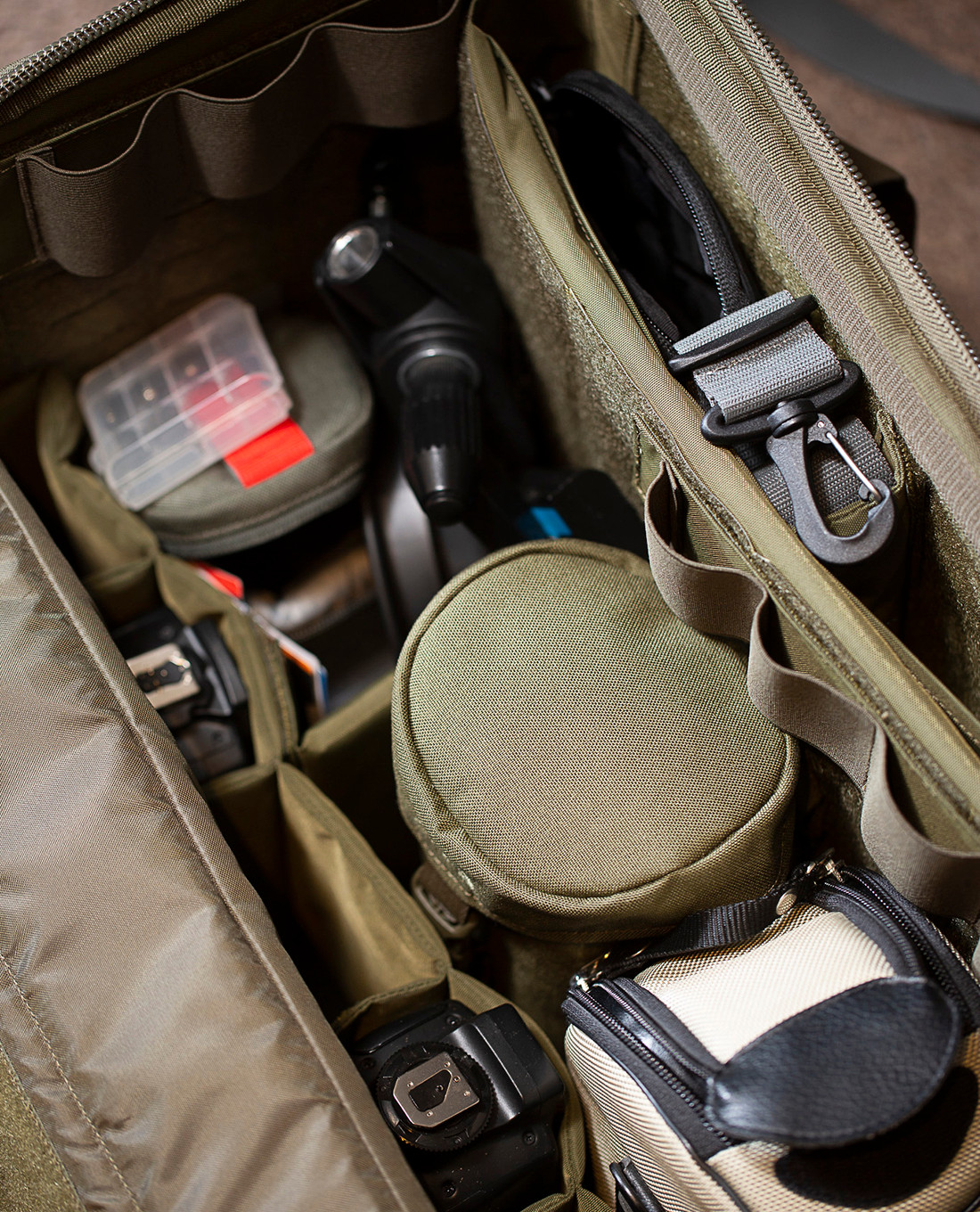 Tasmanian Tiger Modular Pistol Bag Oliv - Waffentasche Für 2-3 Pistolen Mit MOLLE-System (40x28x10cm)